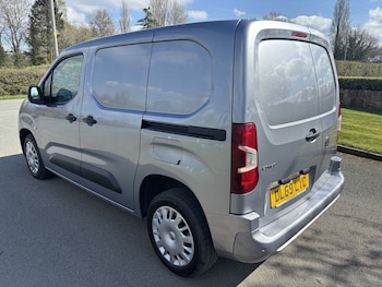 Used Vauxhall Combo 2019 for sale - 78045579: Photo