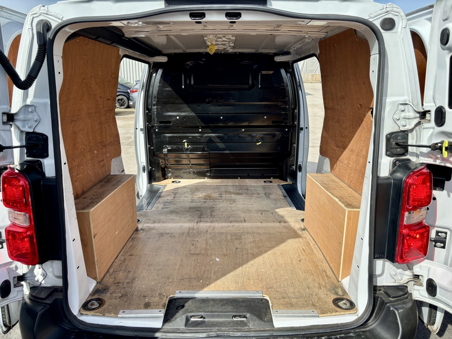 Used Toyota ProAce 2023 for sale - 78197974: Photo 15