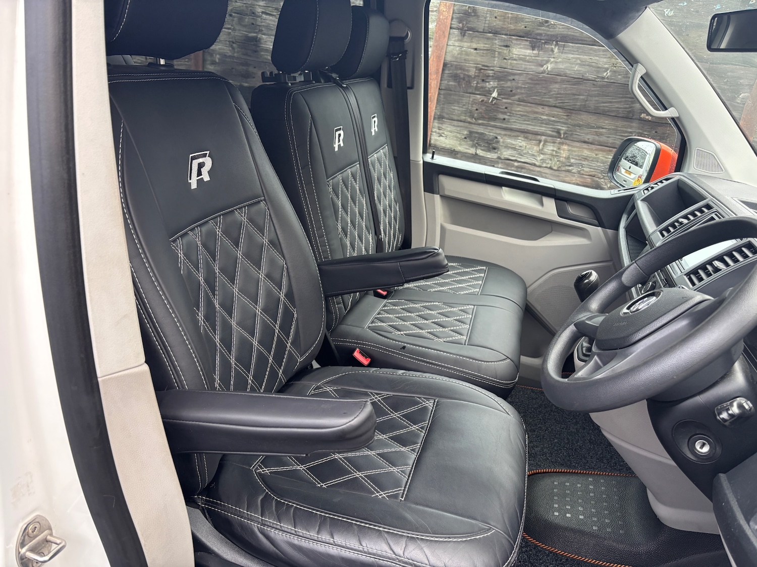 Used Volkswagen Transporter 2017 for sale - 76545509: Photo 12