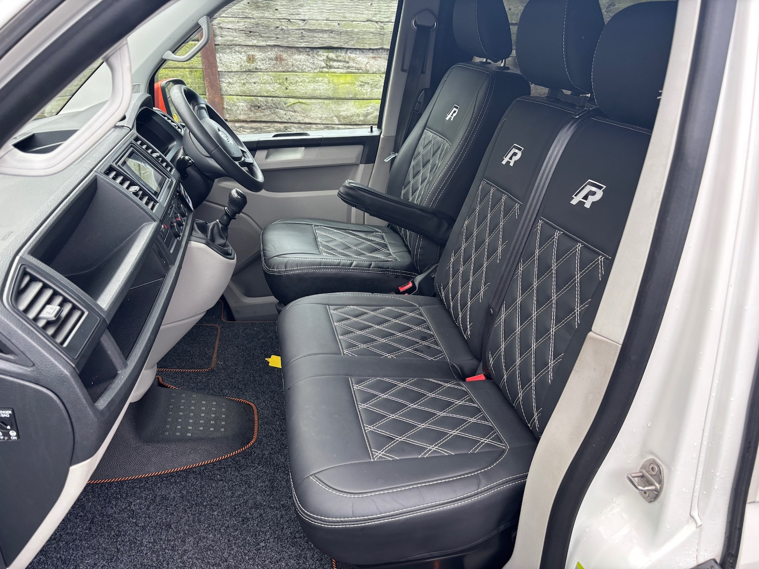 Used Volkswagen Transporter 2017 for sale - 76545509: Photo 13