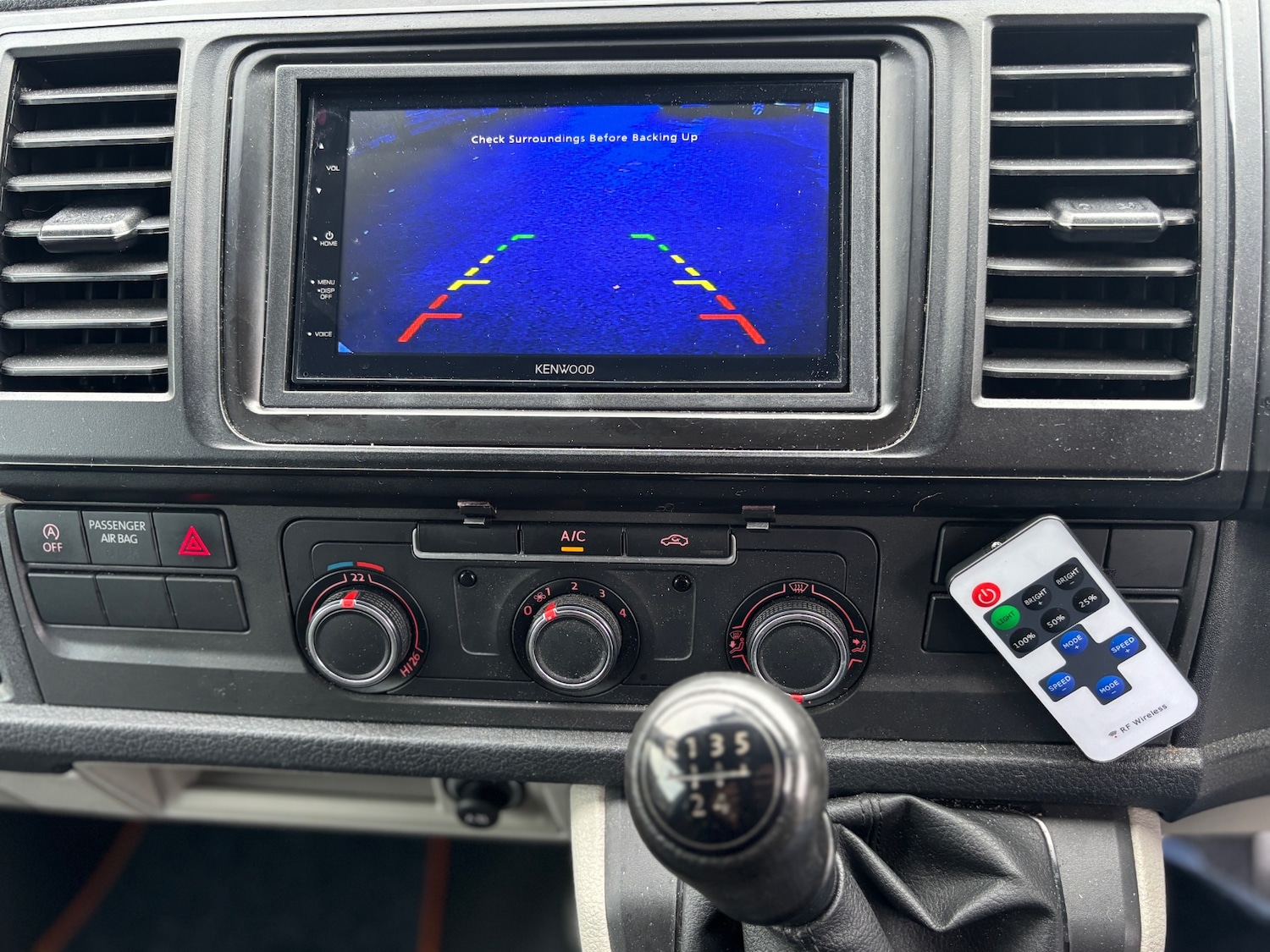 Used Volkswagen Transporter 2017 for sale - 76545509: Photo 15