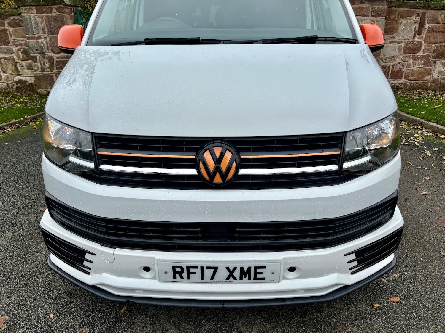 Used Volkswagen Transporter 2017 for sale - 76545509: Photo 2