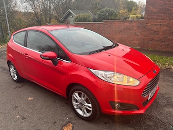 Used Ford Fiesta 2015 for sale - 76546346: Photo