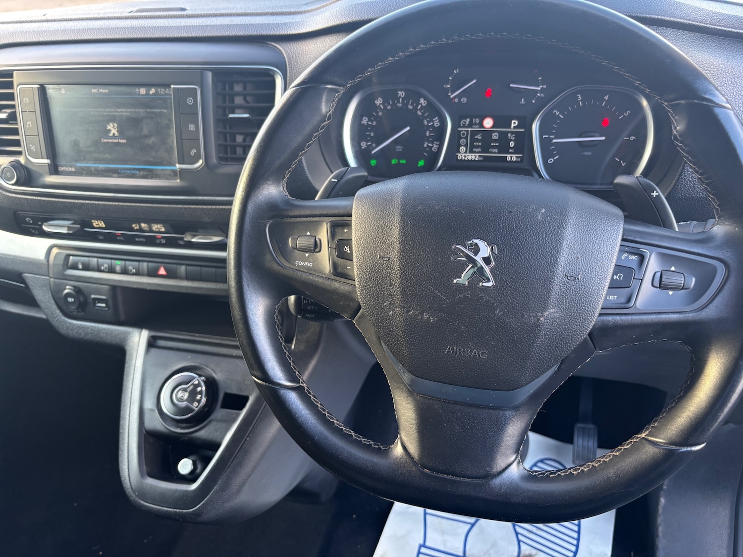 Used Peugeot Traveller 2021 for sale - 76557034: Photo 11