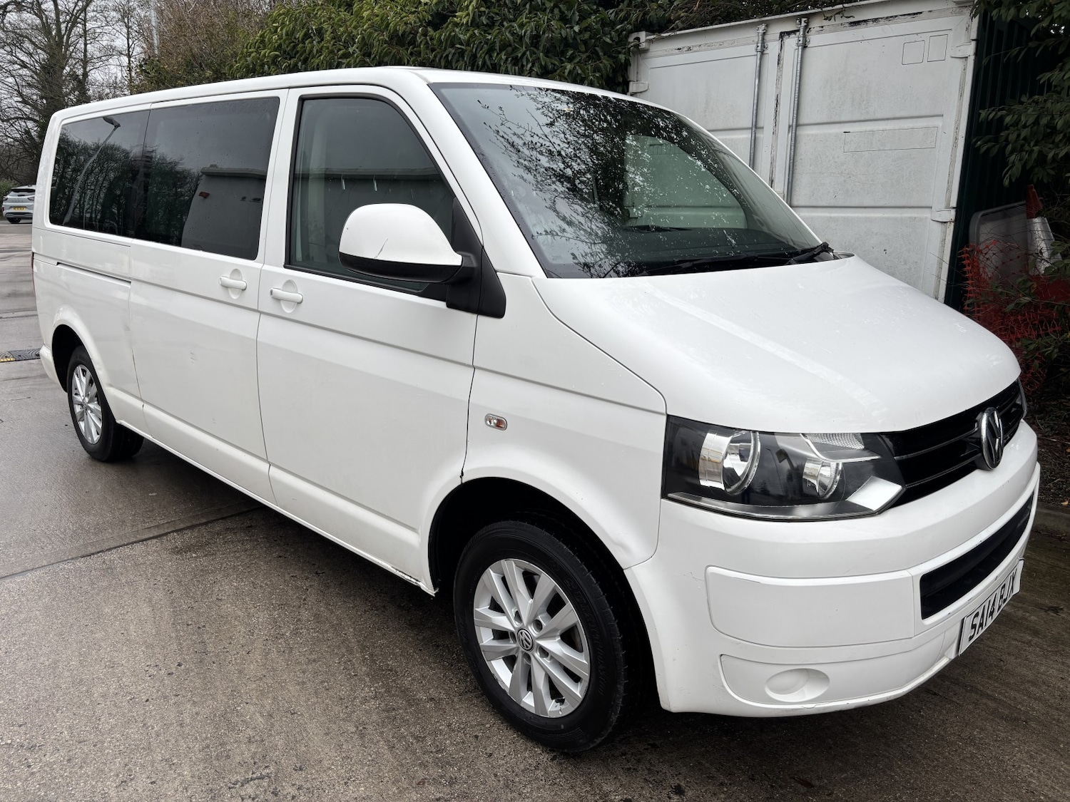 Used Volkswagen Transporter Shuttle 2014 for sale - 77681742: Photo 1