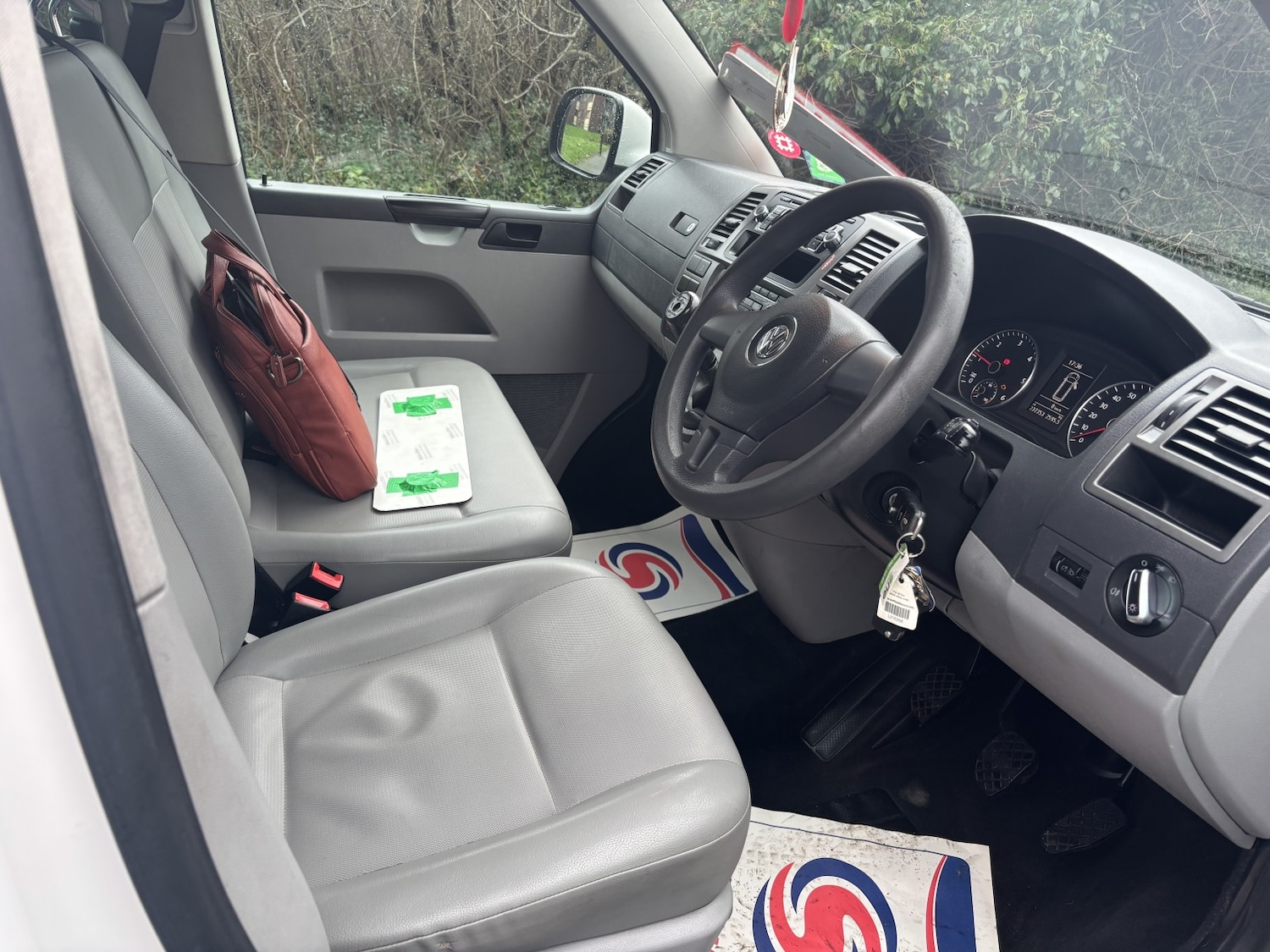 Used Volkswagen Transporter Shuttle 2014 for sale - 77681742: Photo 12