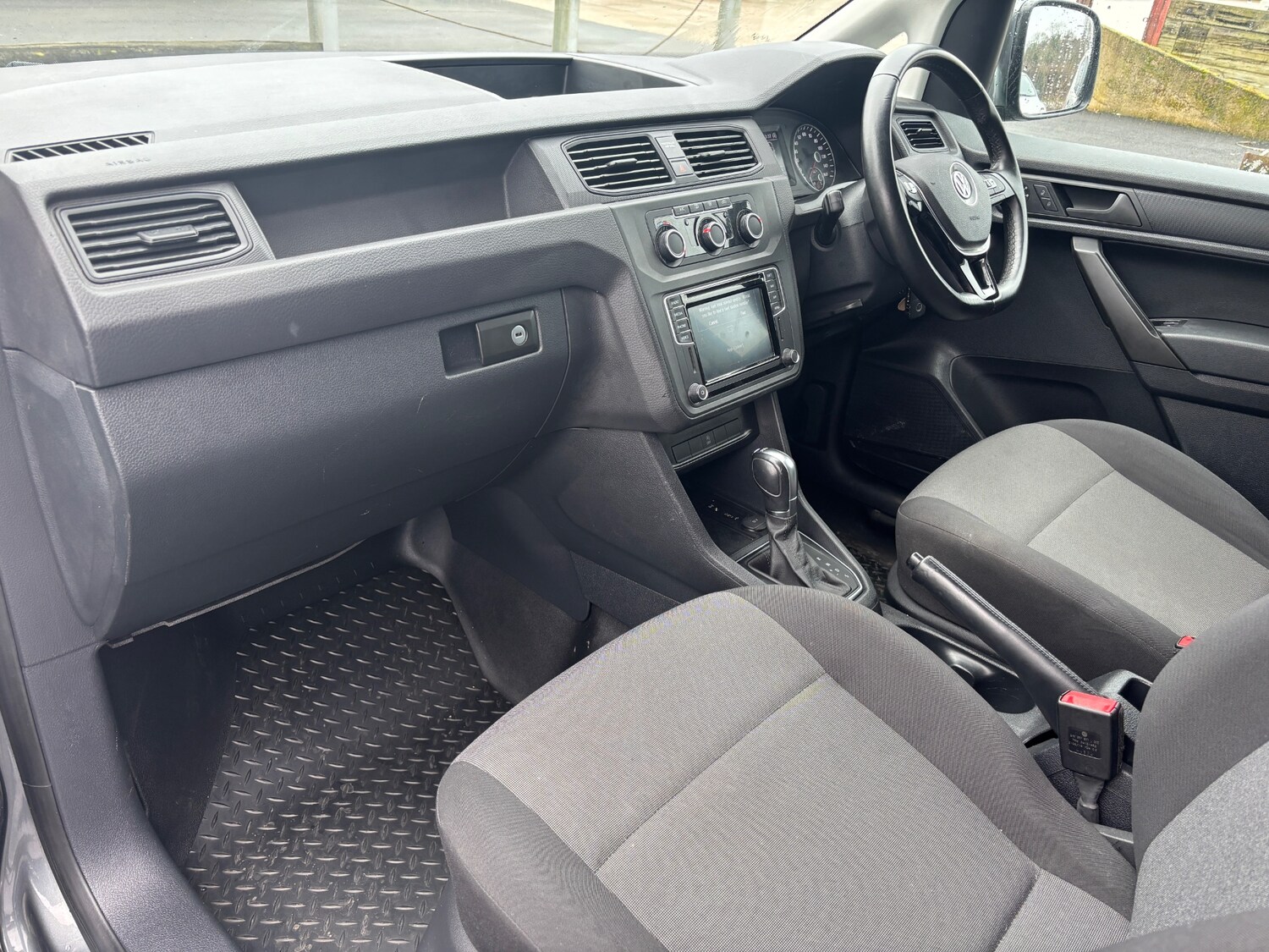 Used Volkswagen Caddy 2019 for sale - 77501256: Photo 3