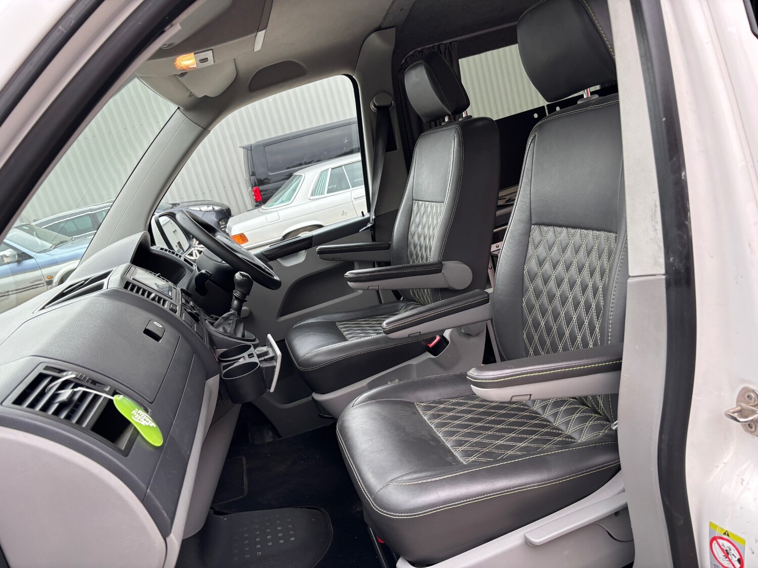 Used Volkswagen Transporter 2010 for sale - 76544627: Photo 11