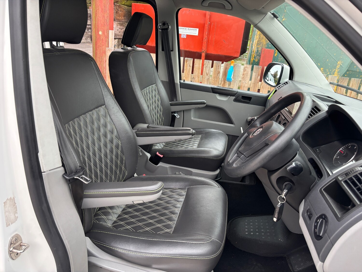 Used Volkswagen Transporter 2010 for sale - 76544627: Photo 9