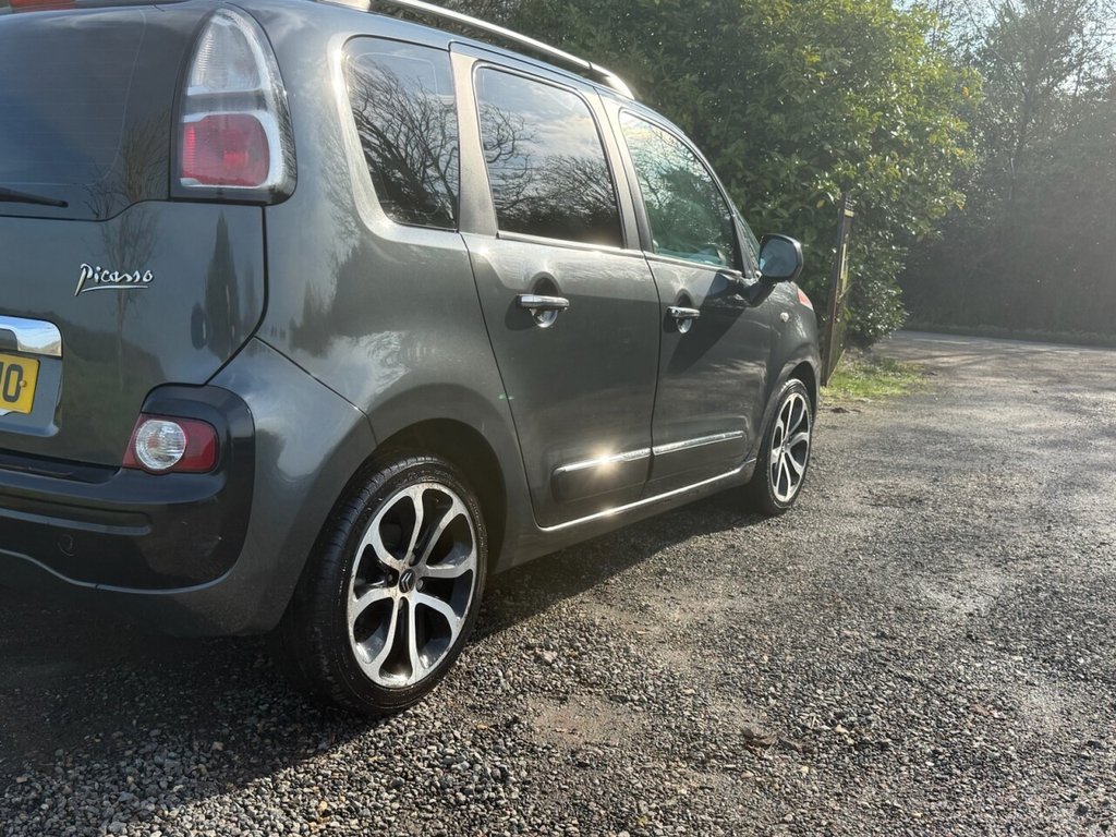 Used Citroen C3 Picasso 2013 for sale - 77734112: Photo 17