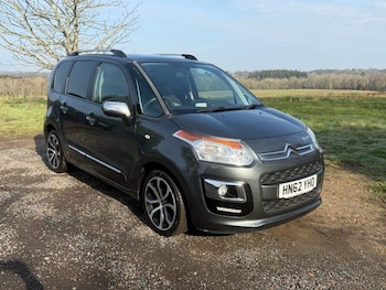 Used Citroen C3 Picasso 2013 for sale - 77734112: Photo