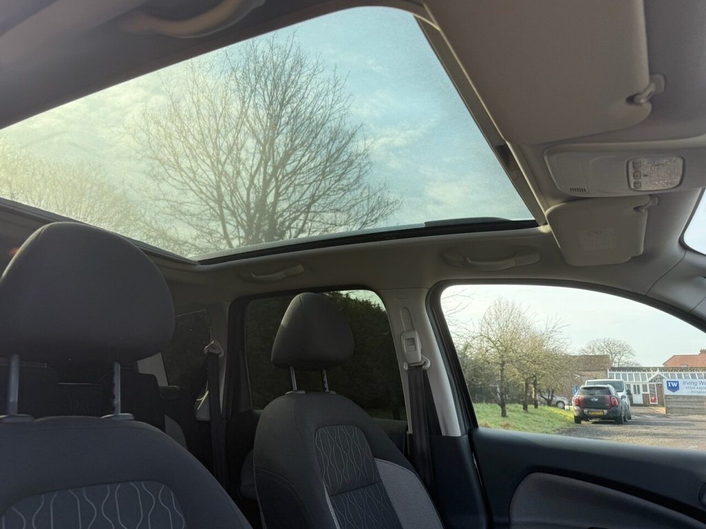 Used Citroen C3 Picasso 2013 for sale - 77734112: Photo 35