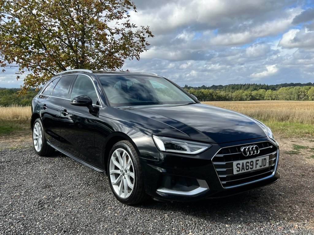 Used Audi A4 2019 for sale - 76791613: Photo 2