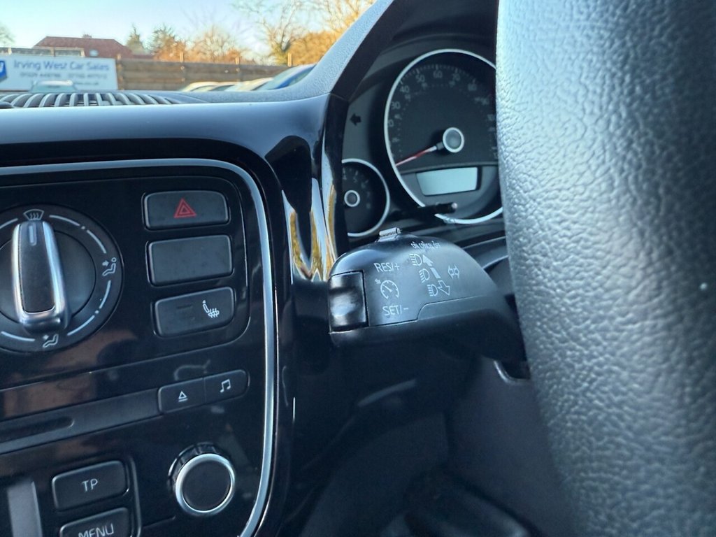 Used Volkswagen up! 2012 for sale - 77226861: Photo 40