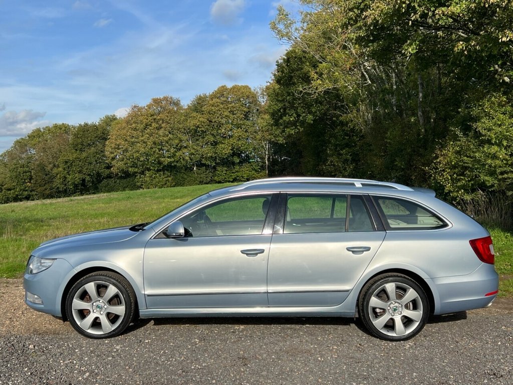 Used Skoda Superb 2010 for sale - 76791618: Photo 17