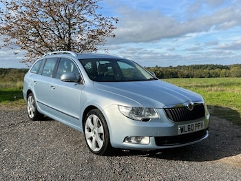 2010 (60) - 2.0 TDI Elegance Estate 5dr Diesel DSG Euro 5 (170 ps)