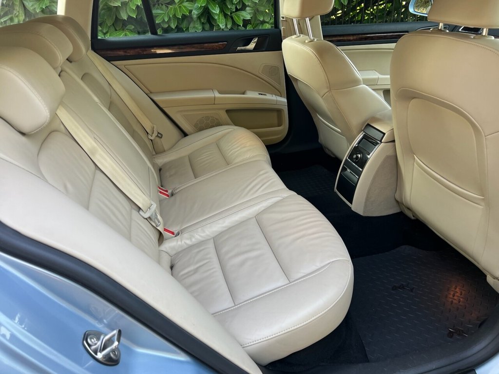 Used Skoda Superb 2010 for sale - 76791618: Photo 35