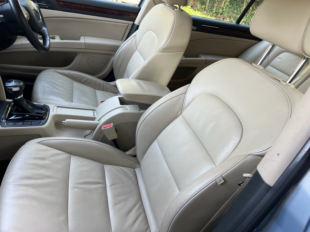 Used Skoda Superb 2010 for sale - 76791618: Photo 44