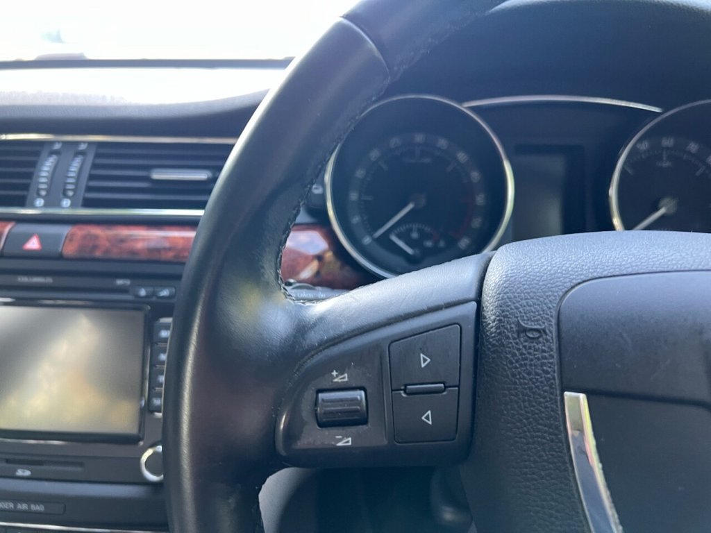 Used Skoda Superb 2010 for sale - 76791618: Photo 49