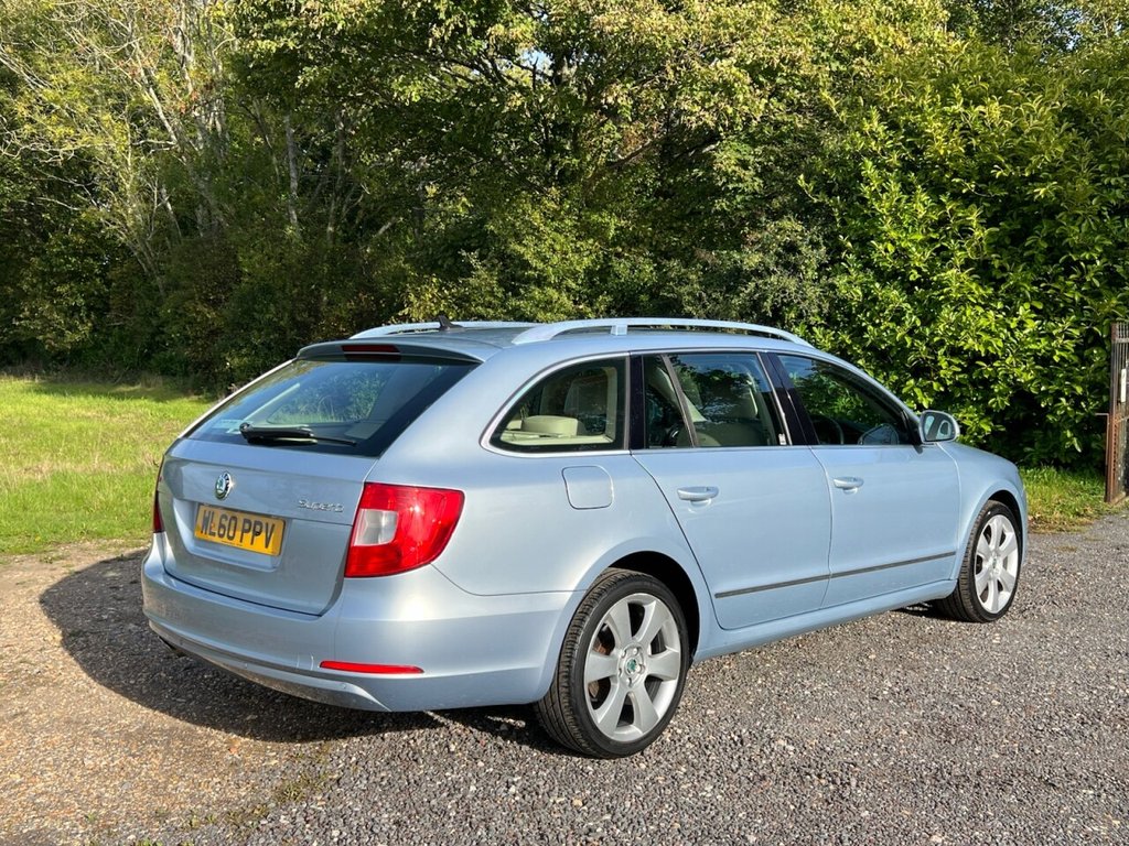 Used Skoda Superb 2010 for sale - 76791618: Photo 9