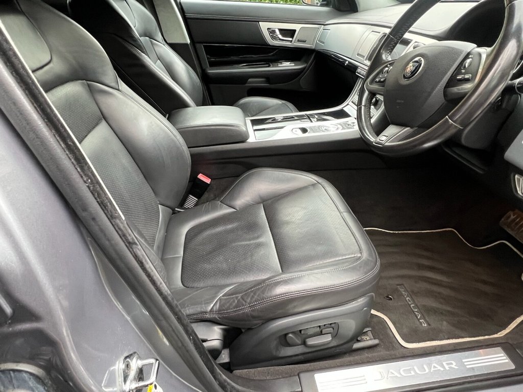 Used Jaguar XF 2014 for sale - 76791606: Photo 38