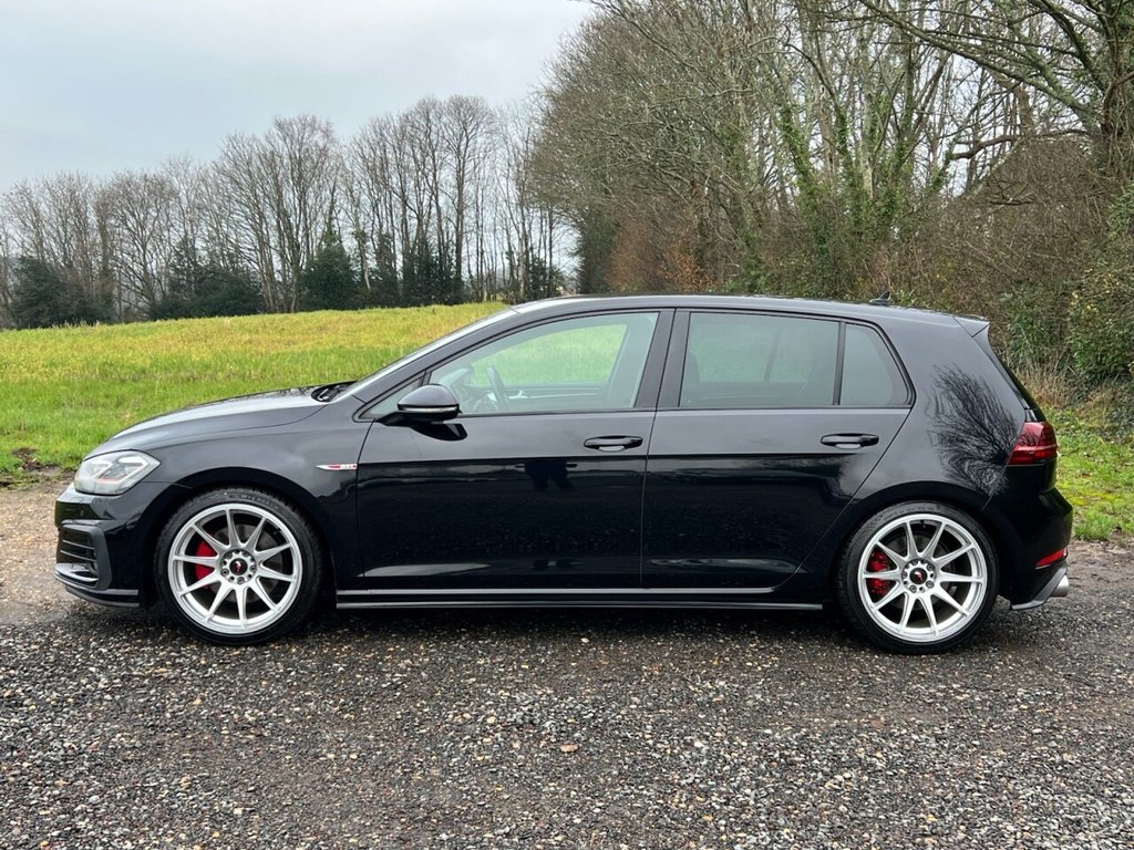 Used Volkswagen Golf 2017 for sale - 77037944: Photo 20