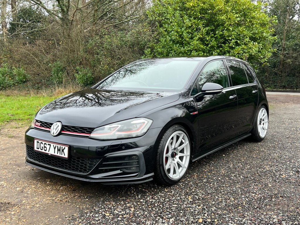 Used Volkswagen Golf 2017 for sale - 77037944: Photo 24