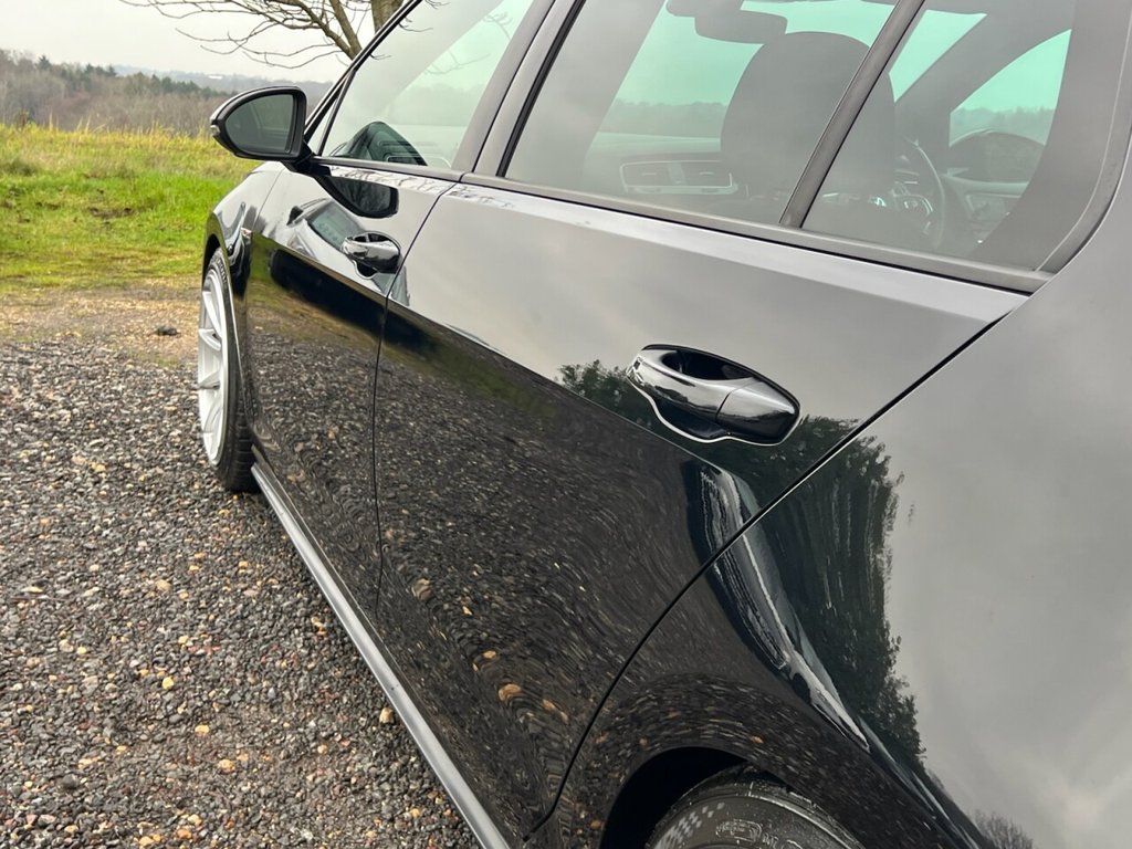 Used Volkswagen Golf 2017 for sale - 77037944: Photo 35