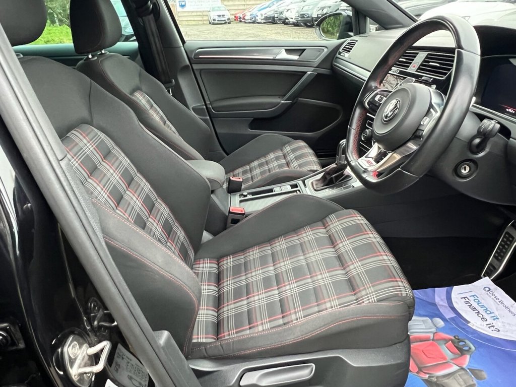 Used Volkswagen Golf 2017 for sale - 77037944: Photo 38