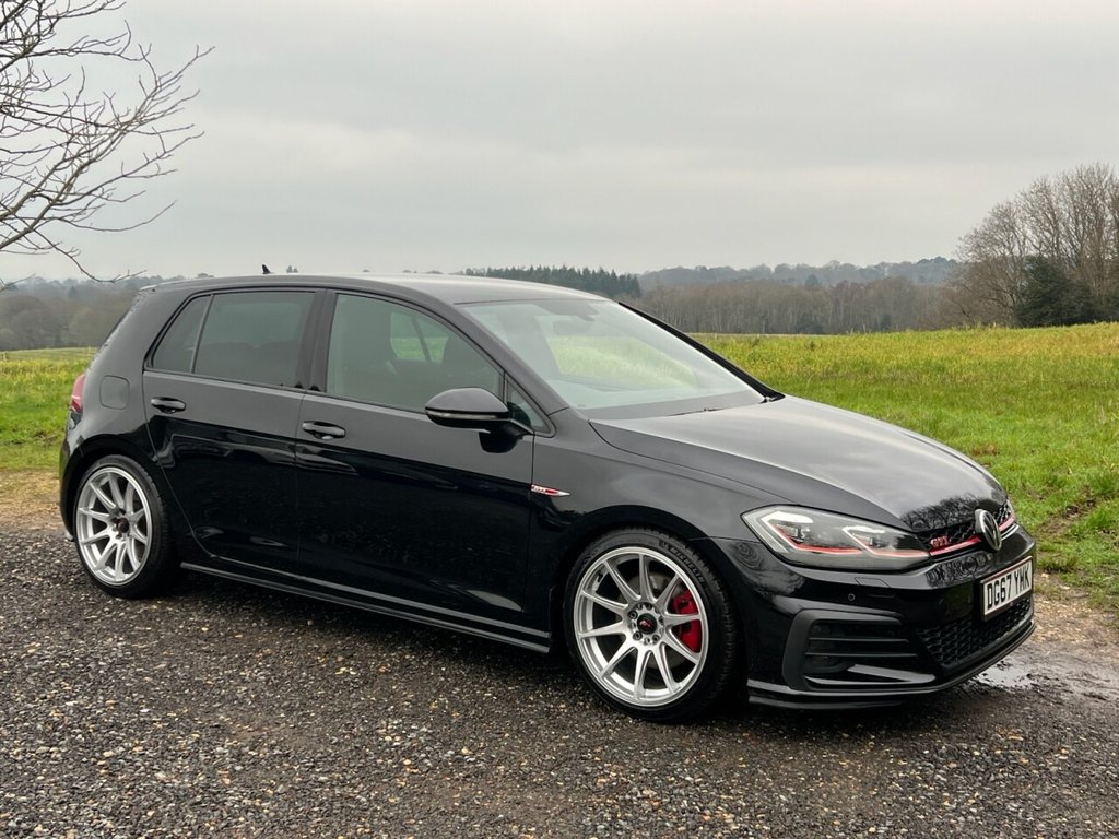 Used Volkswagen Golf 2017 for sale - 77037944: Photo 4