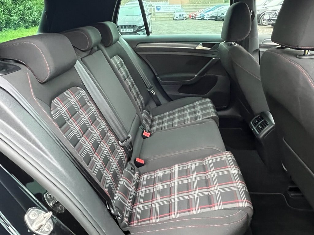Used Volkswagen Golf 2017 for sale - 77037944: Photo 42