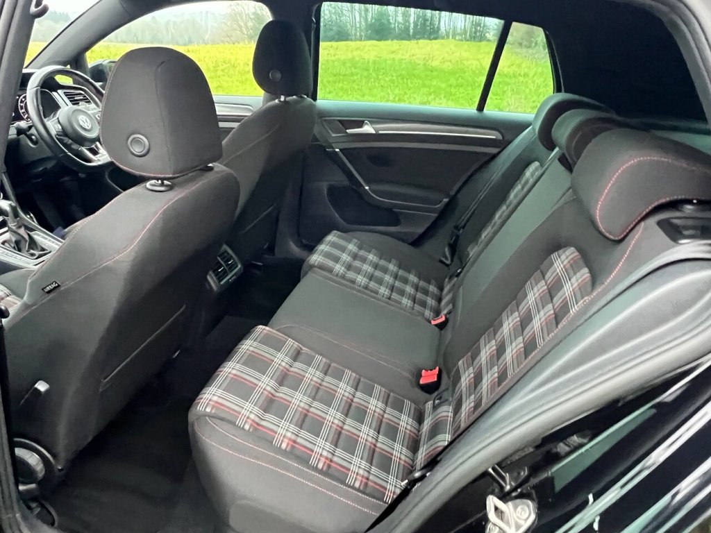 Used Volkswagen Golf 2017 for sale - 77037944: Photo 44