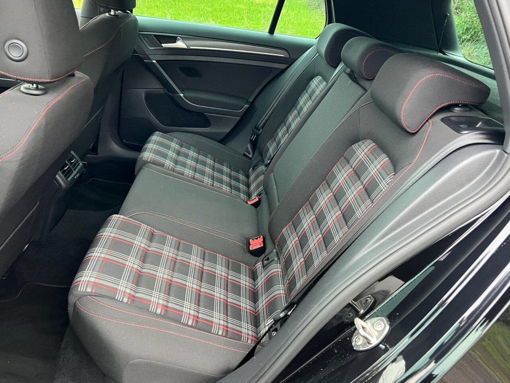 Used Volkswagen Golf 2017 for sale - 77037944: Photo 46