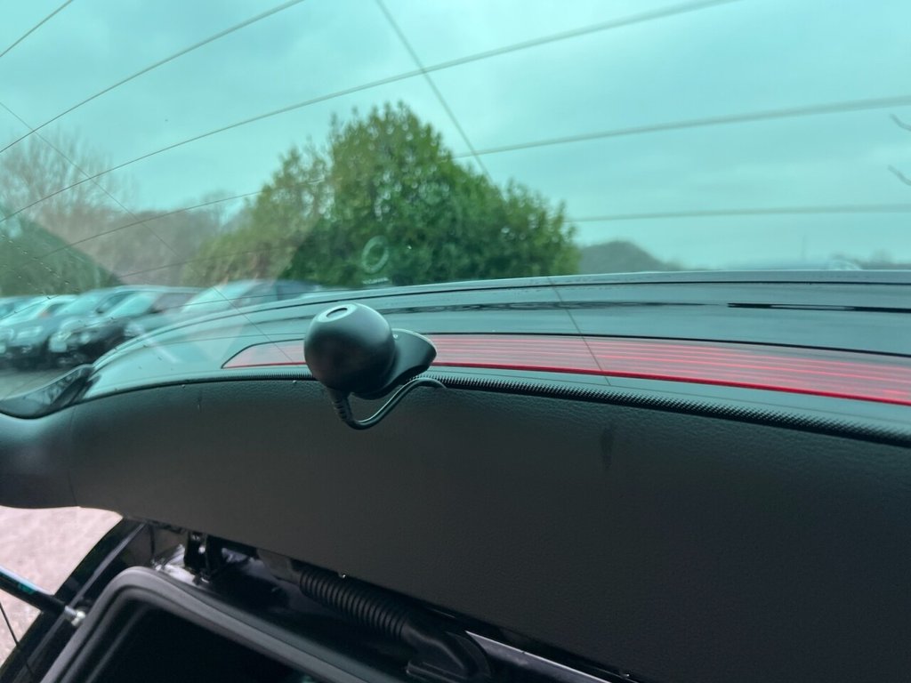 Used Volkswagen Golf 2017 for sale - 77037944: Photo 50