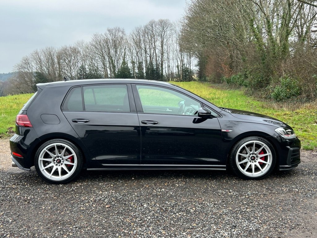 Used Volkswagen Golf 2017 for sale - 77037944: Photo 7