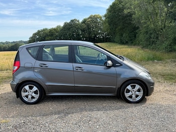 Used Mercedes-Benz A-Class 2011 for sale - 79141956: Photo