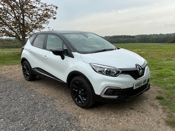 Used Renault Captur 2019 for sale - 76791617: Photo