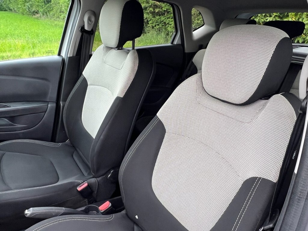 Used Renault Captur 2019 for sale - 76791617: Photo 28