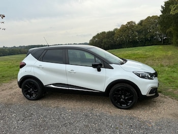 Used Renault Captur 2019 for sale - 76791617: Photo