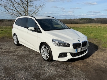 Used BMW 2 Series 2015 for sale - 77558077: Photo