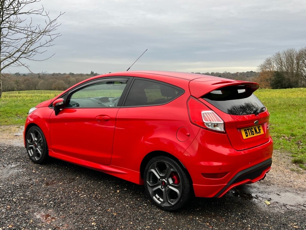 Used Ford Fiesta 2016 for sale - 76883794: Photo 14
