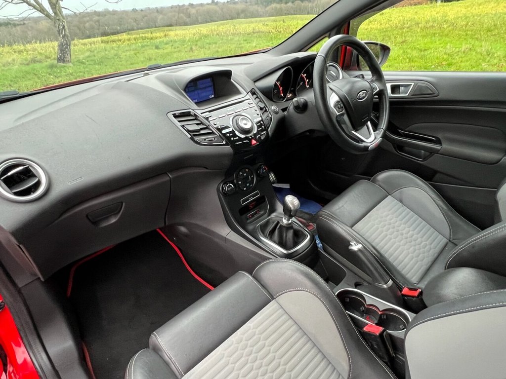 Used Ford Fiesta 2016 for sale - 76883794: Photo 44