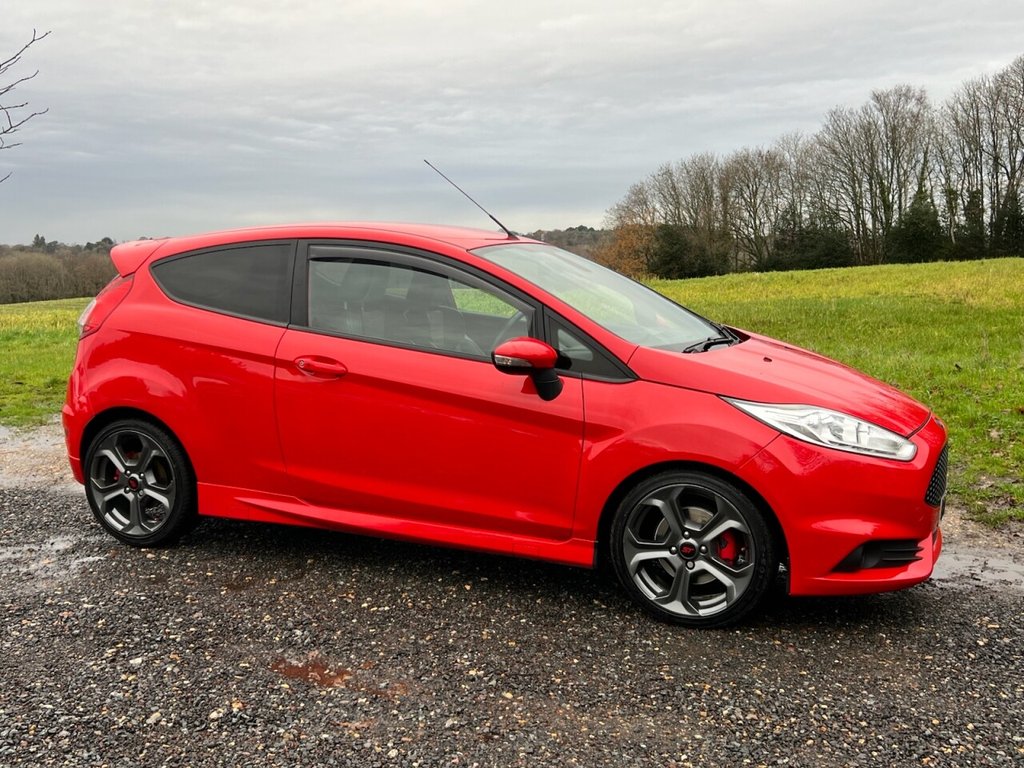 Used Ford Fiesta 2016 for sale - 76883794: Photo 5