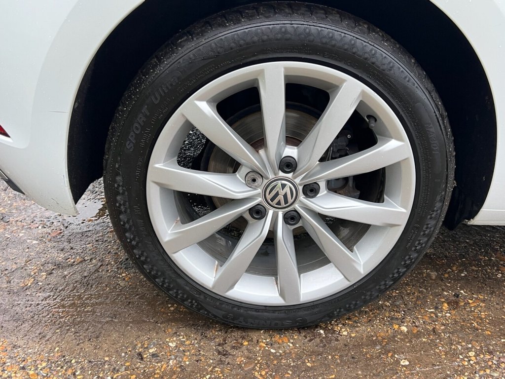 Used Volkswagen Golf 2017 for sale - 77276480: Photo 26