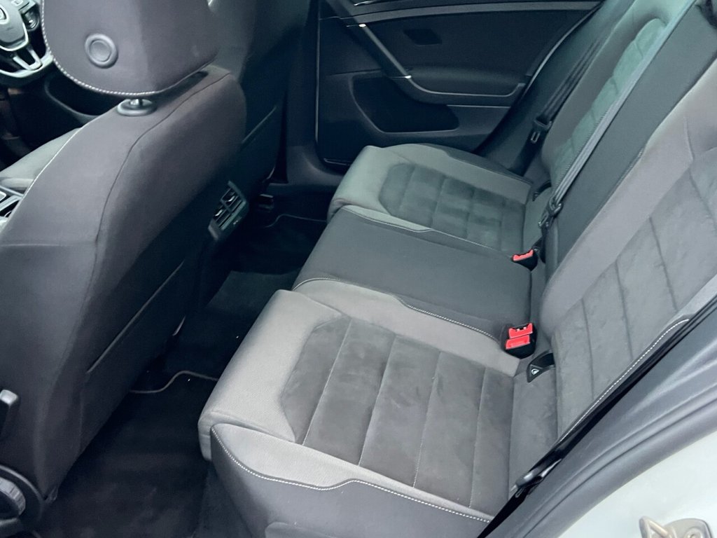 Used Volkswagen Golf 2017 for sale - 77276480: Photo 40