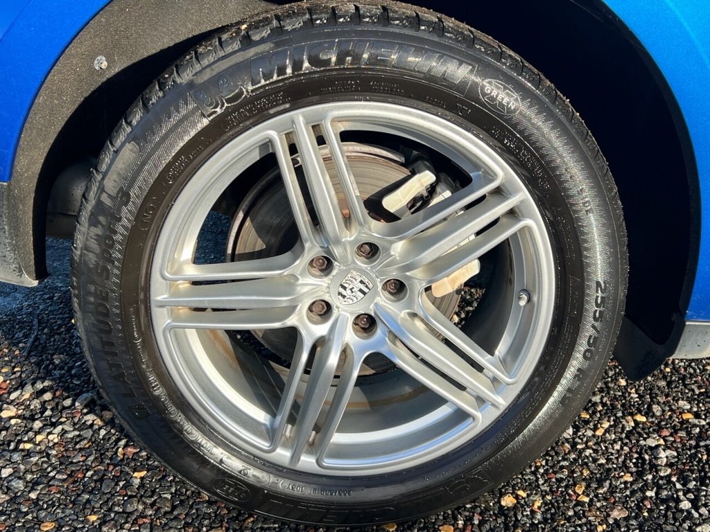 Used Porsche Macan 2015 for sale - 77027026: Photo 27