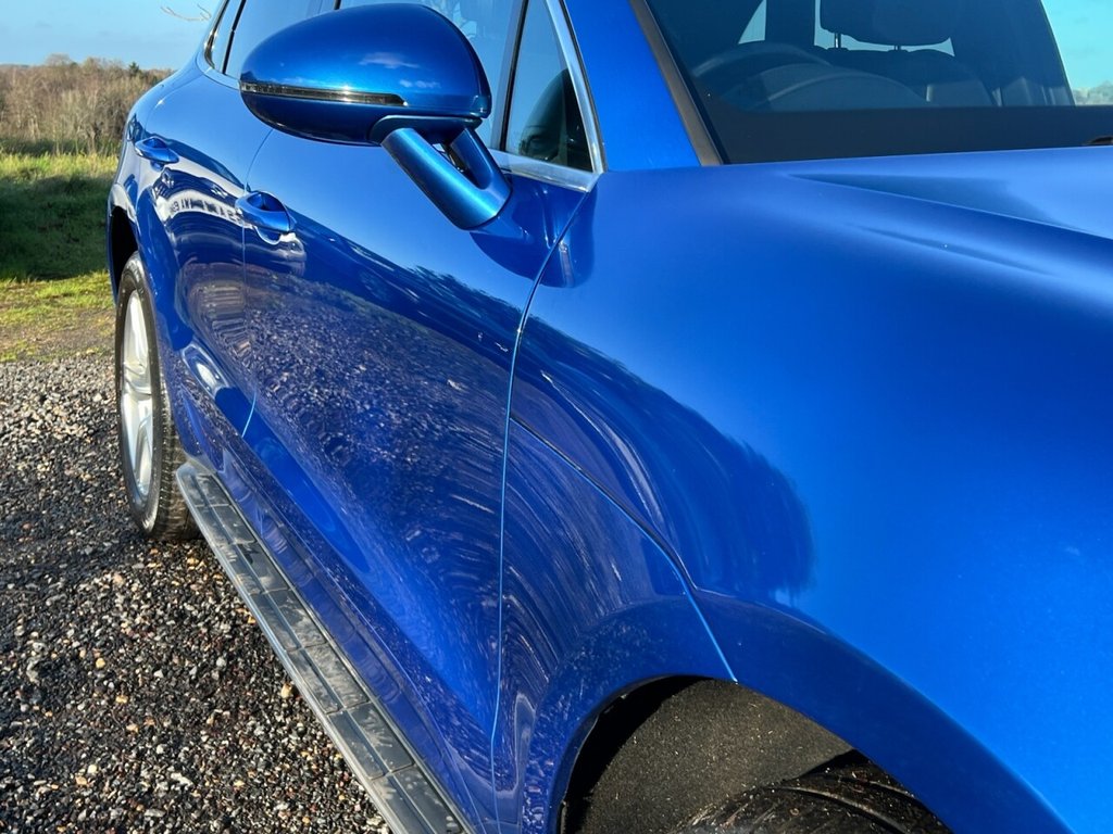 Used Porsche Macan 2015 for sale - 77027026: Photo 32