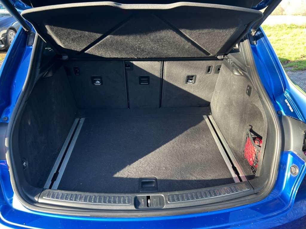 Used Porsche Macan 2015 for sale - 77027026: Photo 43