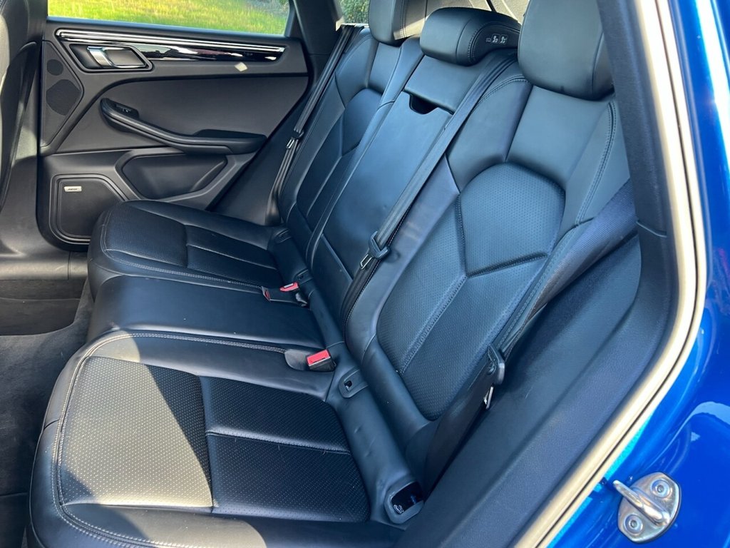 Used Porsche Macan 2015 for sale - 77027026: Photo 46