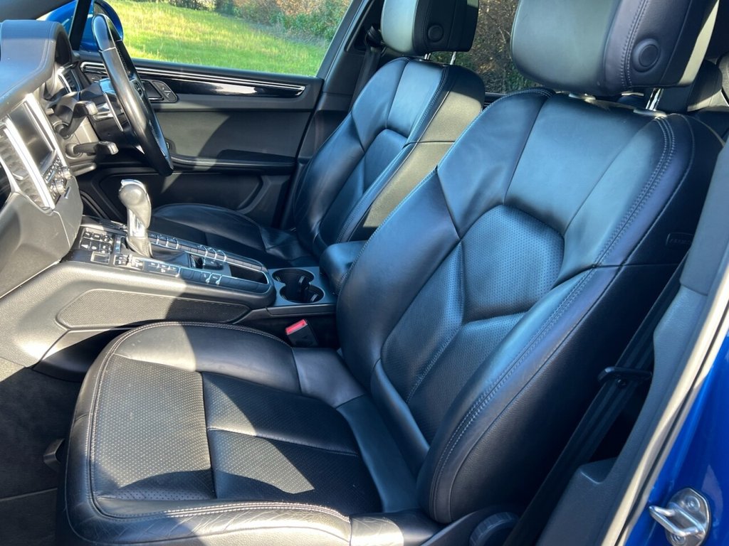 Used Porsche Macan 2015 for sale - 77027026: Photo 49